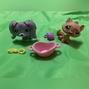 Littlest Pet Shop Pairs Maltese Puppy and Brown Kitten (#193/#194) w/ Rope/Mouse